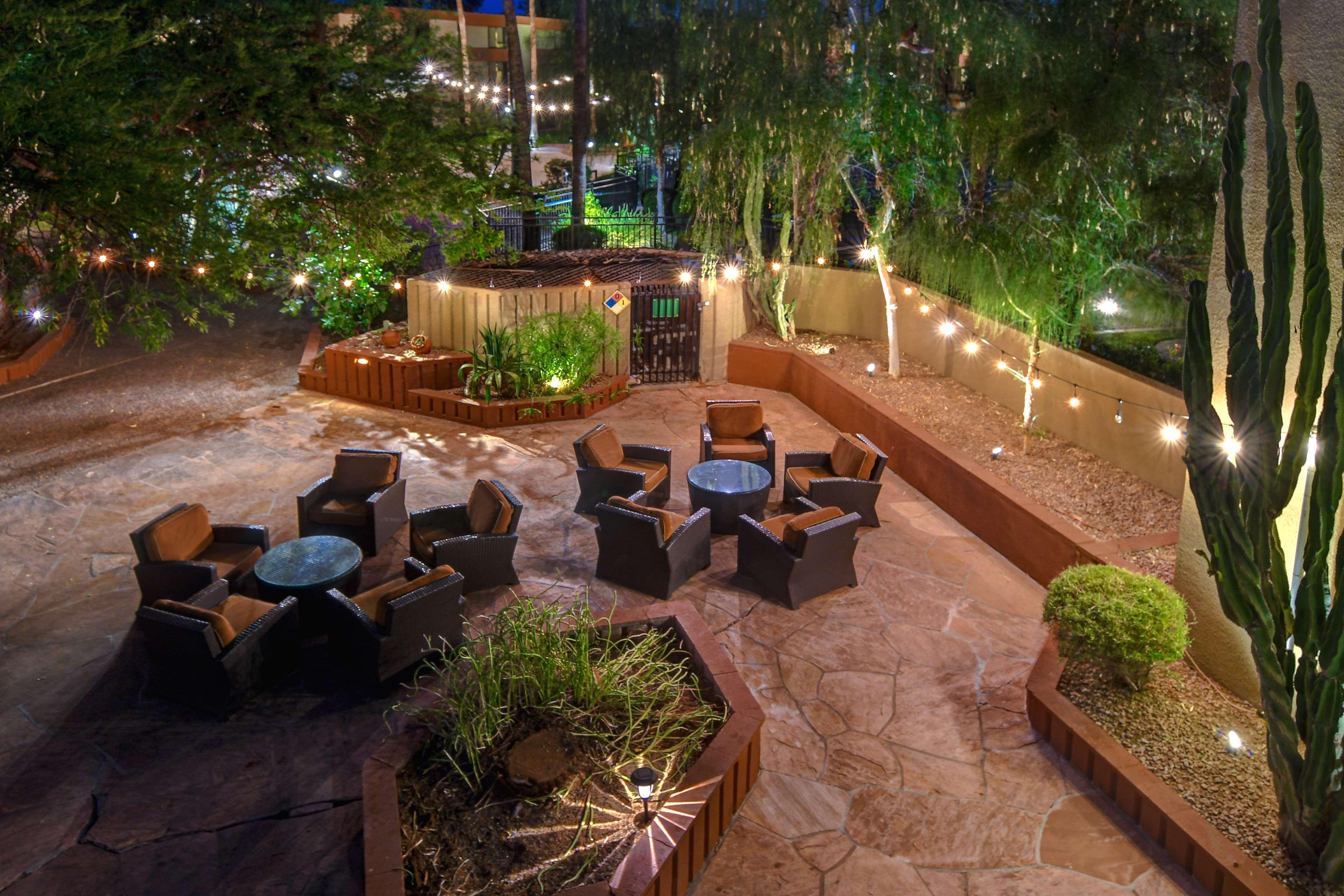 Doubletree By Hilton Phoenix- Темпе Екстериор снимка