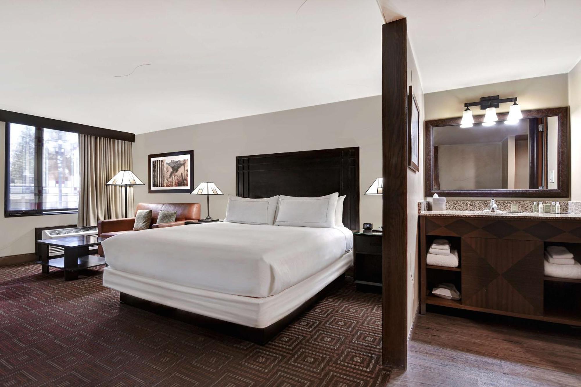 Doubletree By Hilton Phoenix- Темпе Екстериор снимка